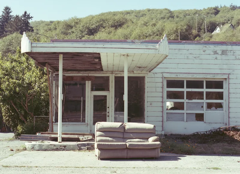 PORTRA284